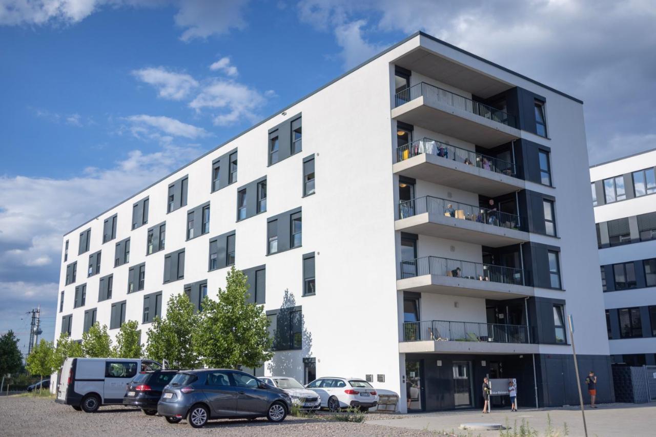 مانهايم Stay Apartmenthaus Und Monteurzimmer المظهر الخارجي الصورة